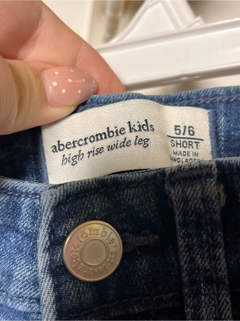 Abercrombie Kids Floral Embroidered Wide-Leg Jeans Girls 5/6 - Picture 6 of 6